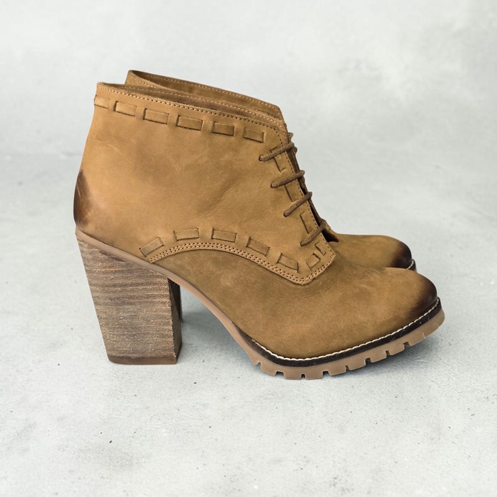 Naughty Monkey Tan Brown Leather Lace Up Ankle Boots Size 8 Block Heel Boho Zip